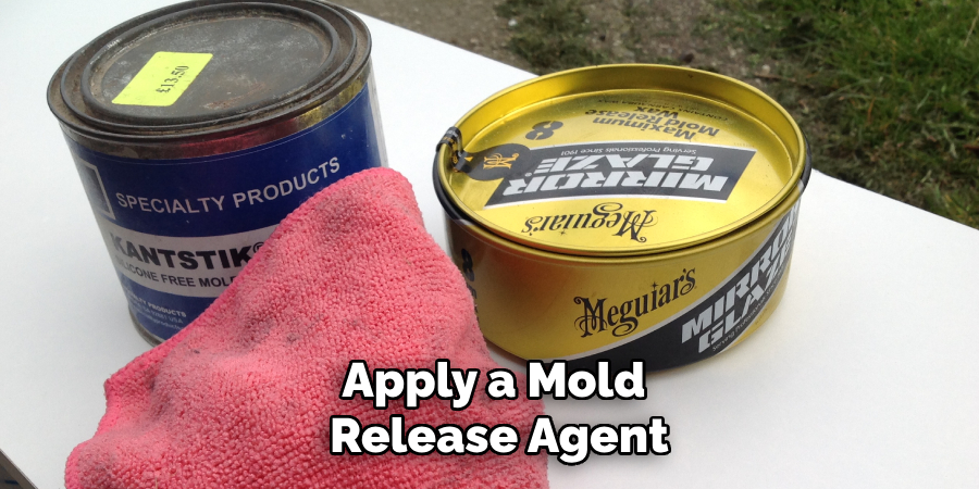 Apply a Mold Release Agent