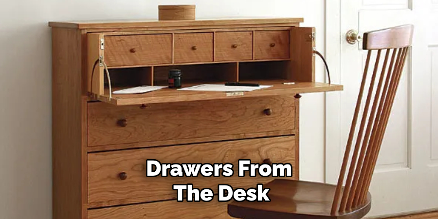 Drawers From the Desk