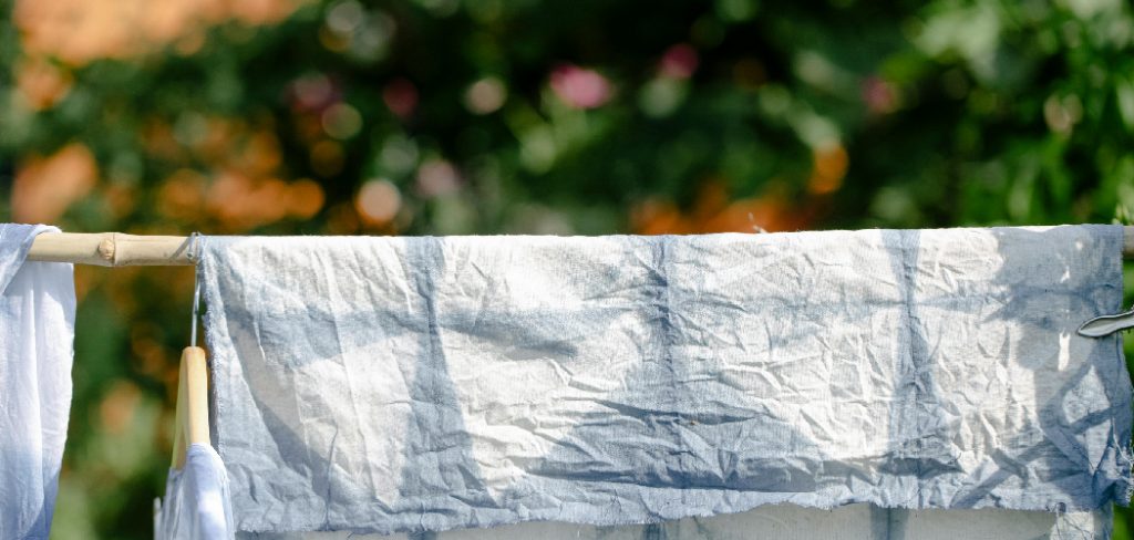 How to Tie Dye Bed Sheets