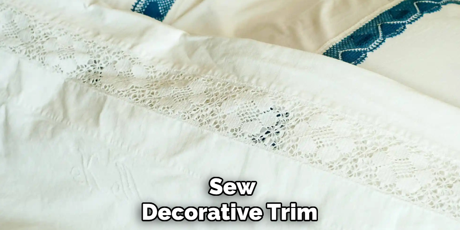Sew
Decorative Trim