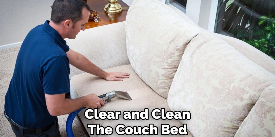 Clear and Clean
The Couch Bed