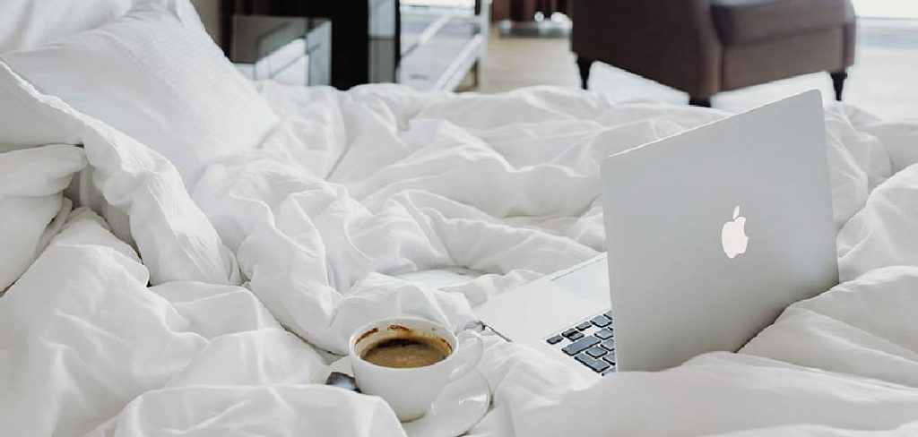 How to Get Wrinkles Out of Bedspread
