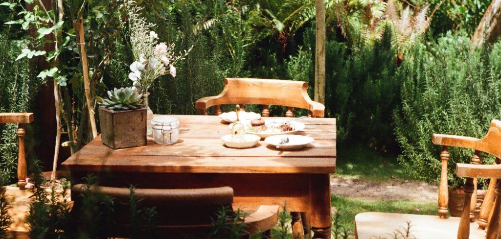 How to Build a Garden Table