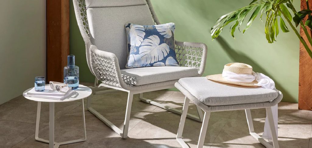How to Select the Best Recliner for Small Spaces