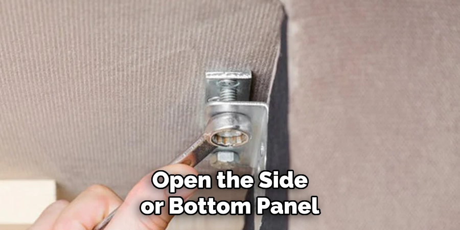Open the Side or Bottom Panel