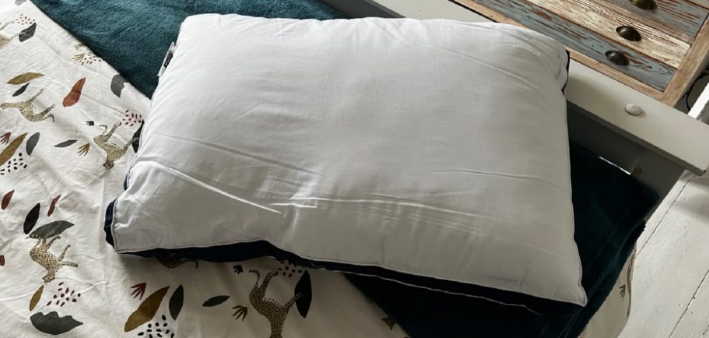 How to Strip Pillows