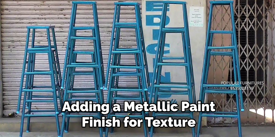 Adding a Metallic Paint
Finish for Texture