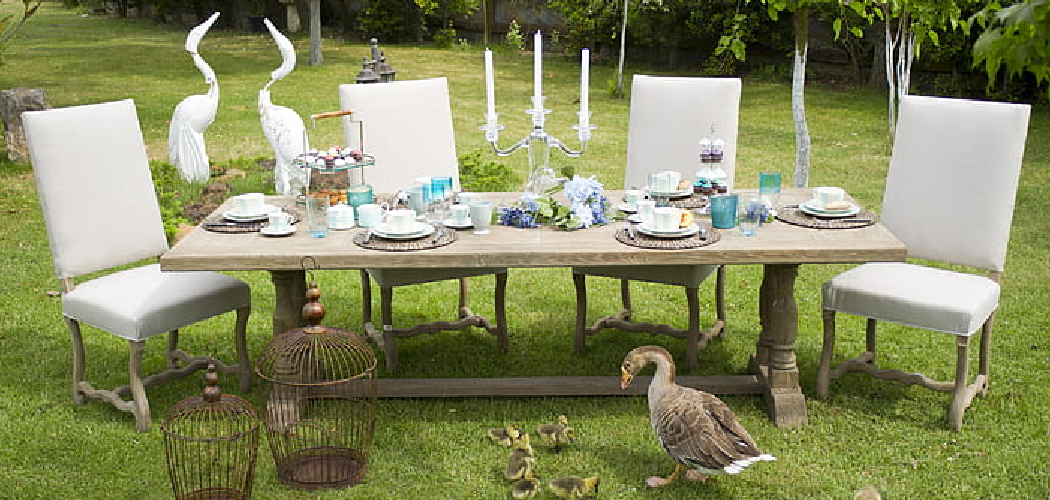 How to Decorate Patio Table