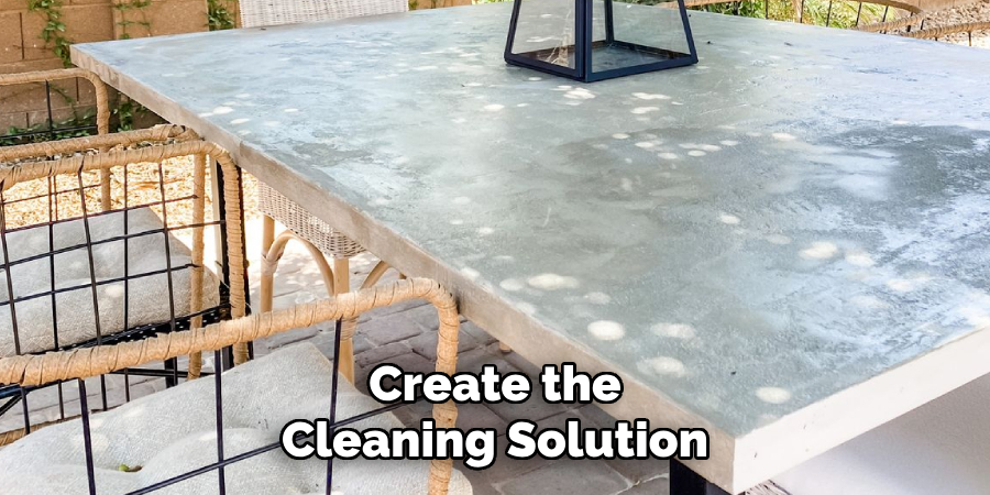 Create the Cleaning Solution
