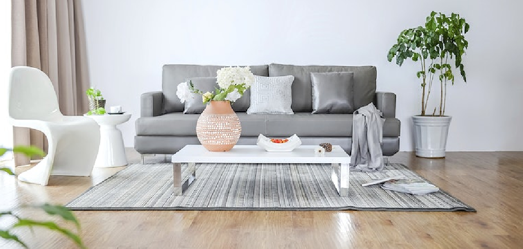 How to Furnish a Small Living Room