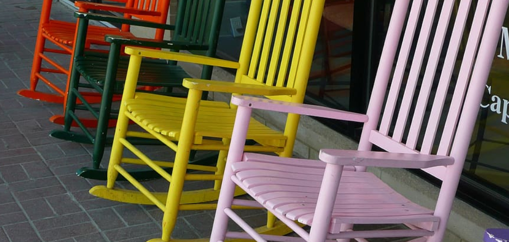 How to Paint a Wooden Rocking Chair