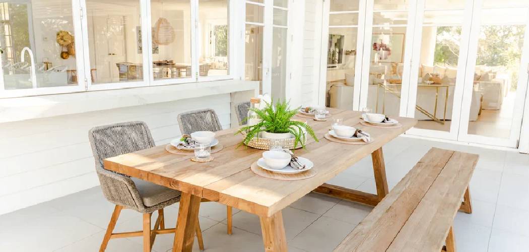 How to Restore Oak Table Top