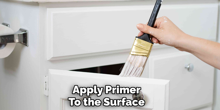 Apply Primer
To the Surface