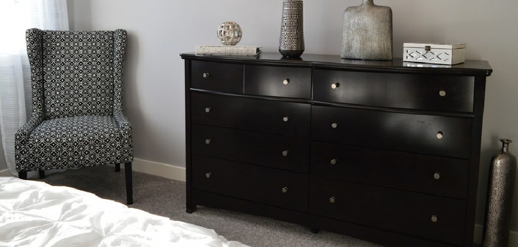How to Paint Black Furniture